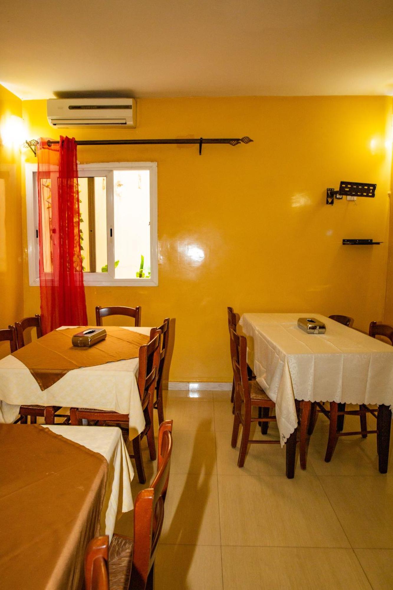 Residence De La Porte Du Millenaire Dakar Exteriör bild
