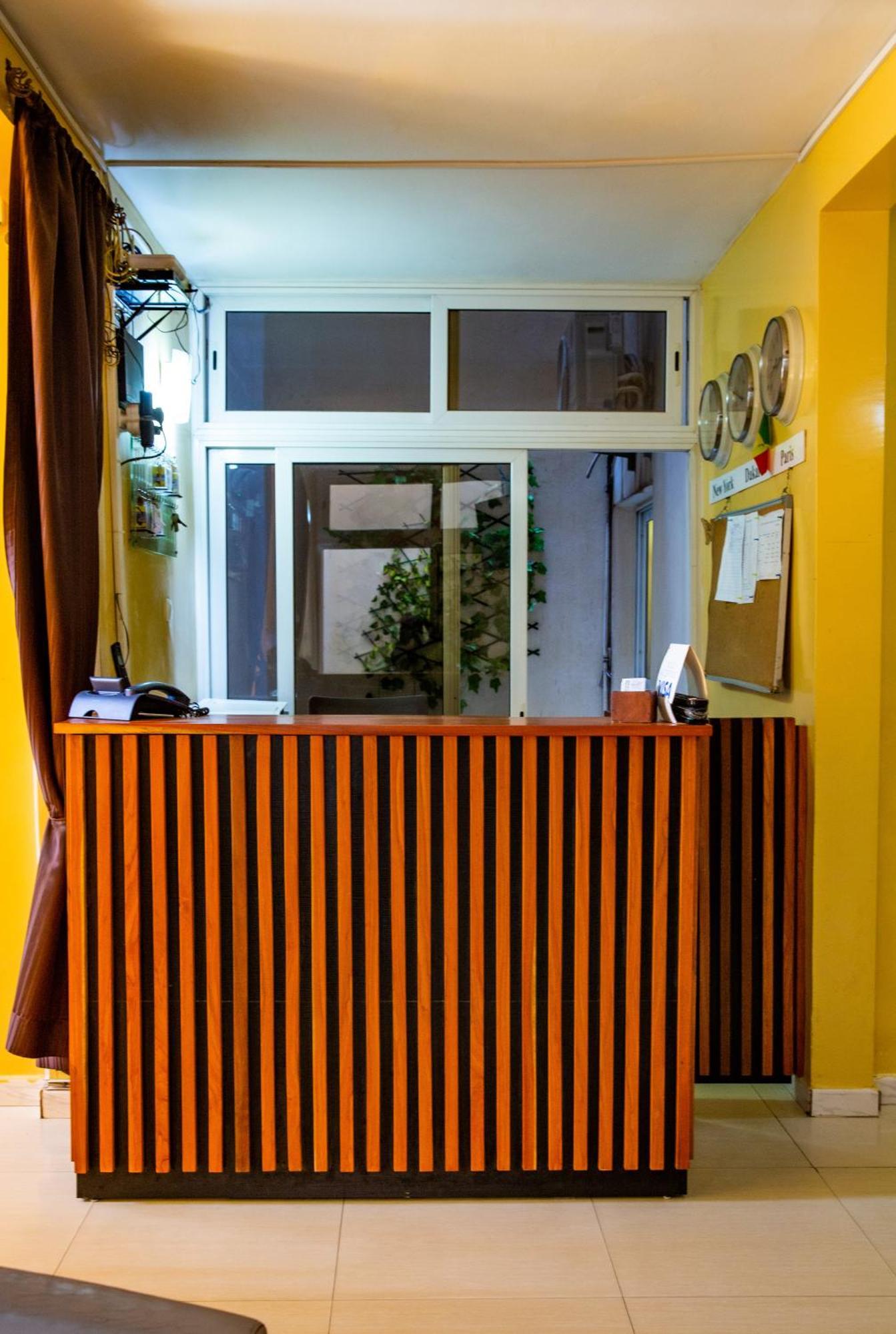 Residence De La Porte Du Millenaire Dakar Exteriör bild