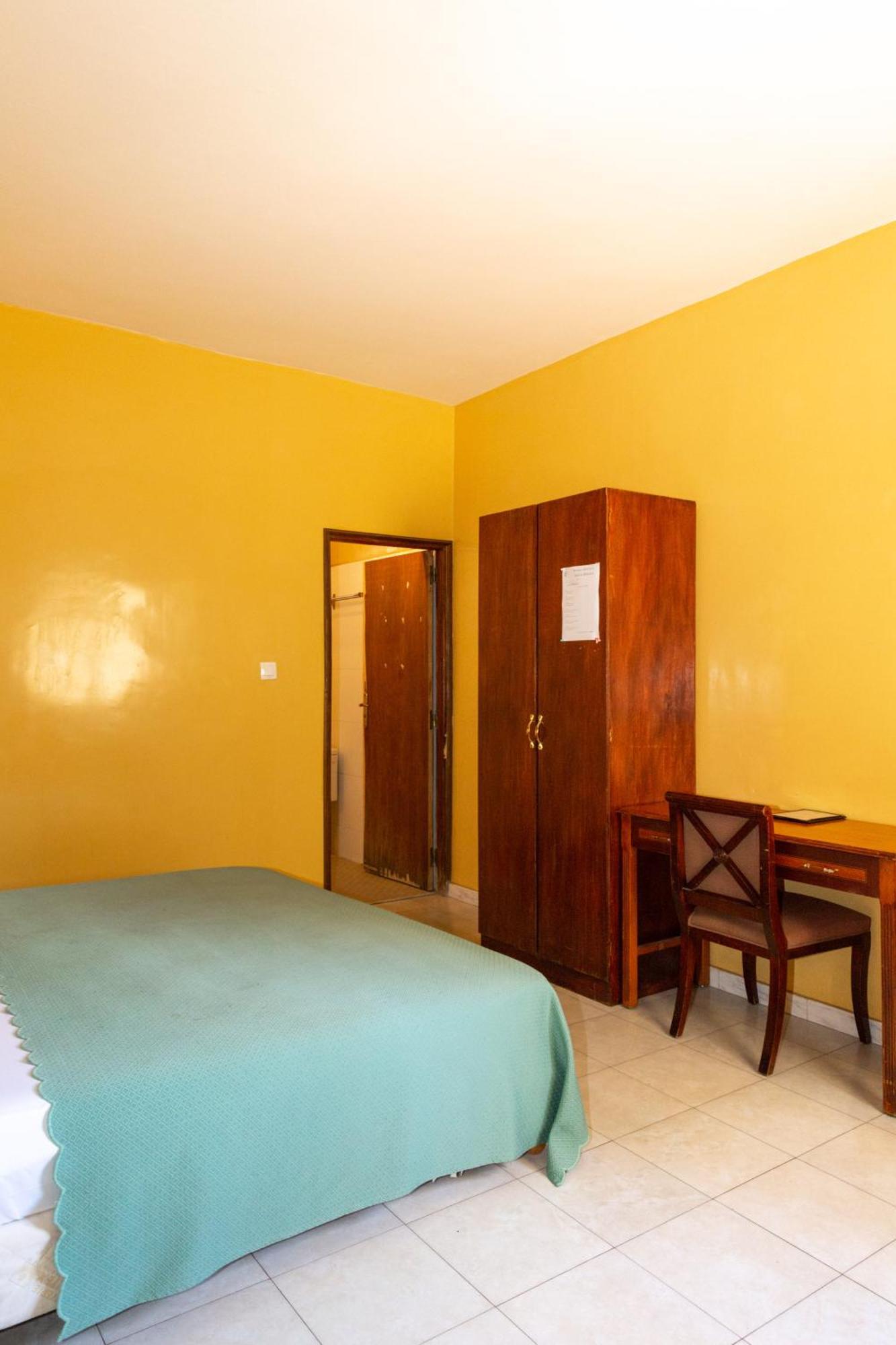 Residence De La Porte Du Millenaire Dakar Exteriör bild