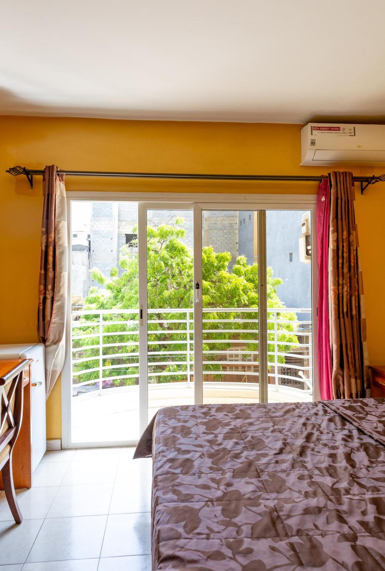 Residence De La Porte Du Millenaire Dakar Exteriör bild