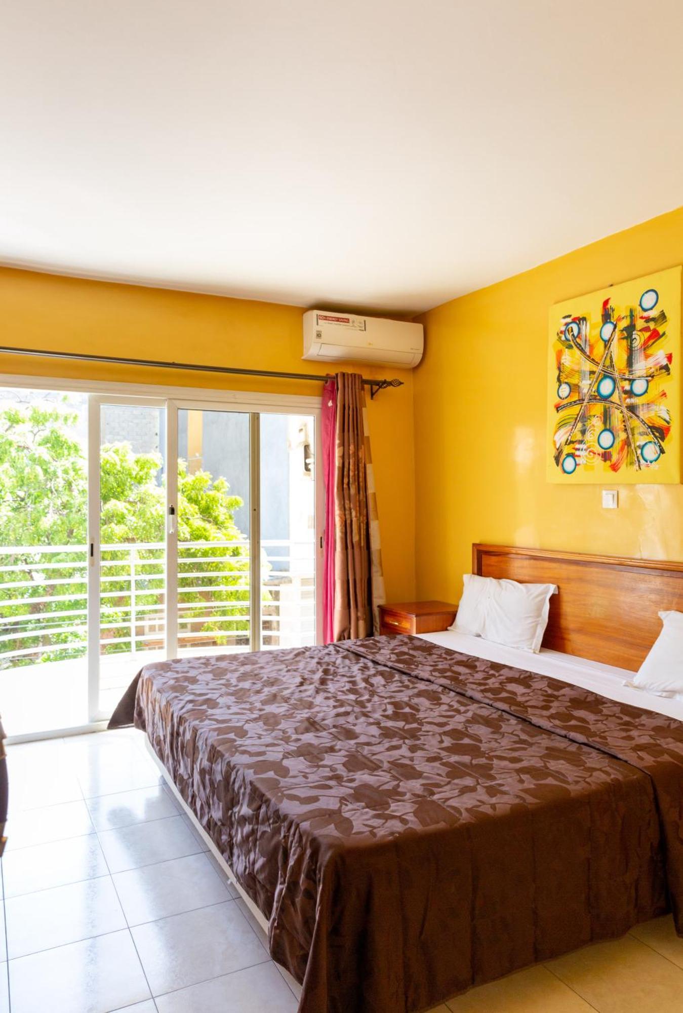 Residence De La Porte Du Millenaire Dakar Exteriör bild