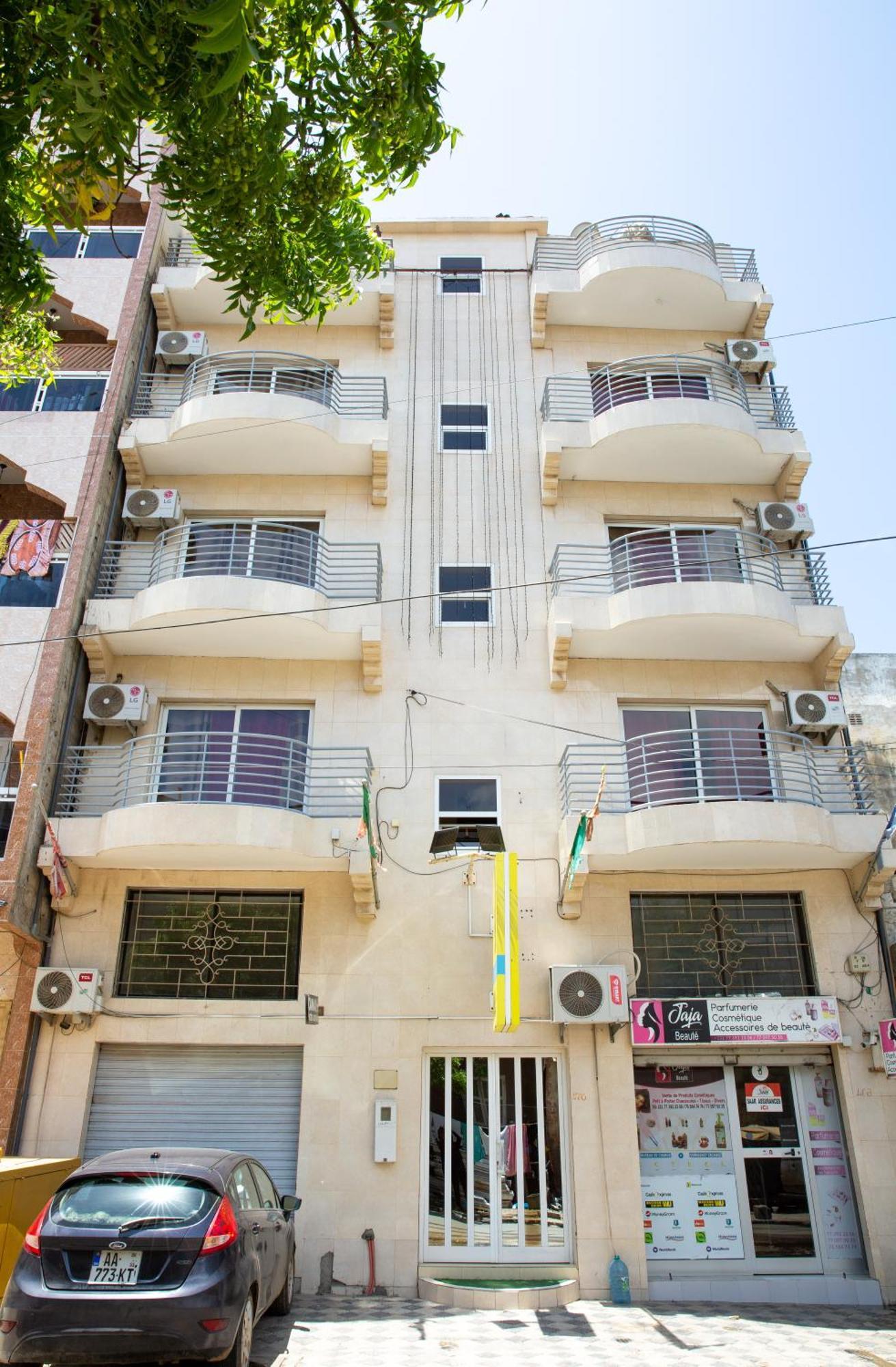 Residence De La Porte Du Millenaire Dakar Exteriör bild