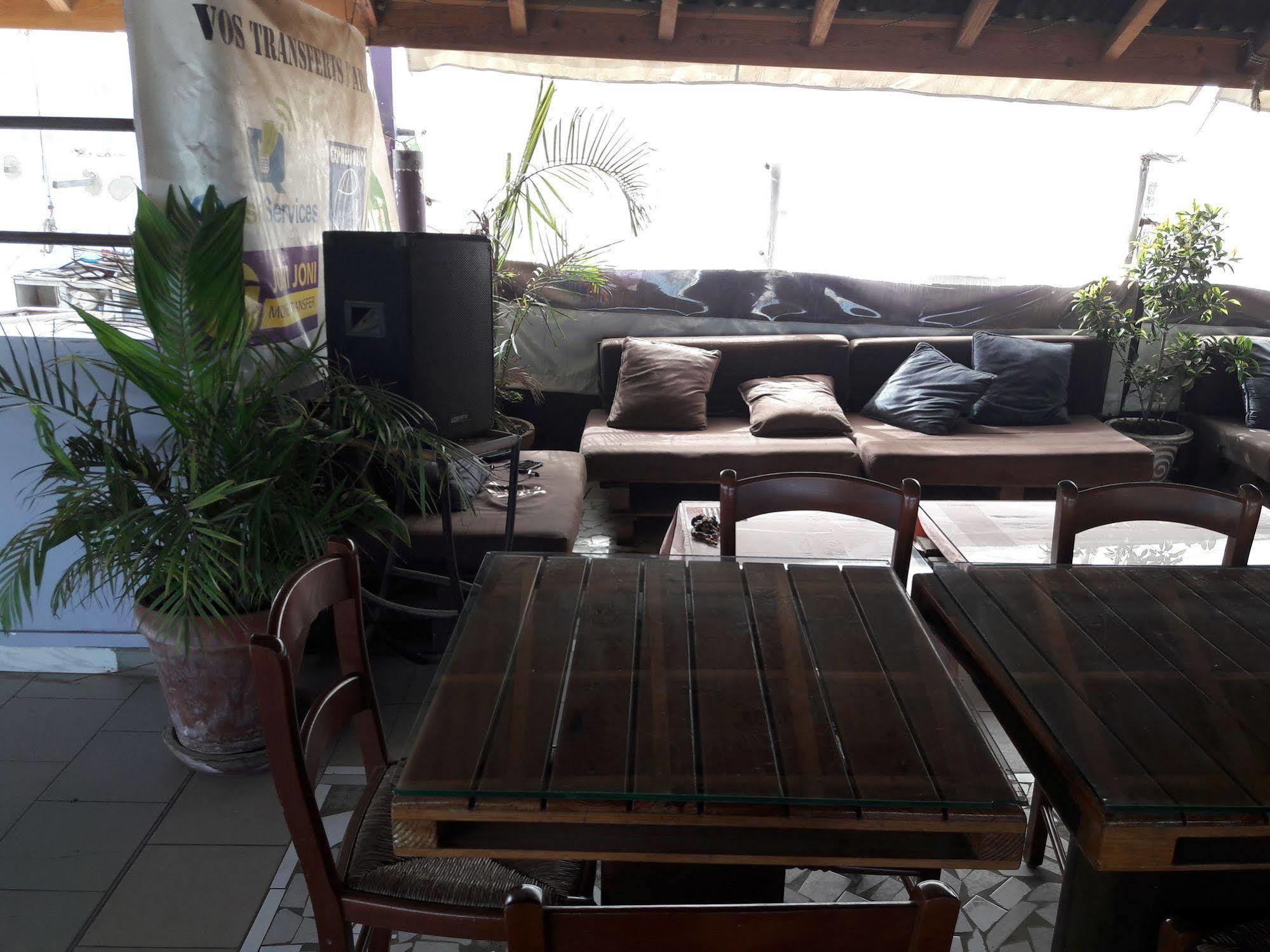 Residence De La Porte Du Millenaire Dakar Exteriör bild