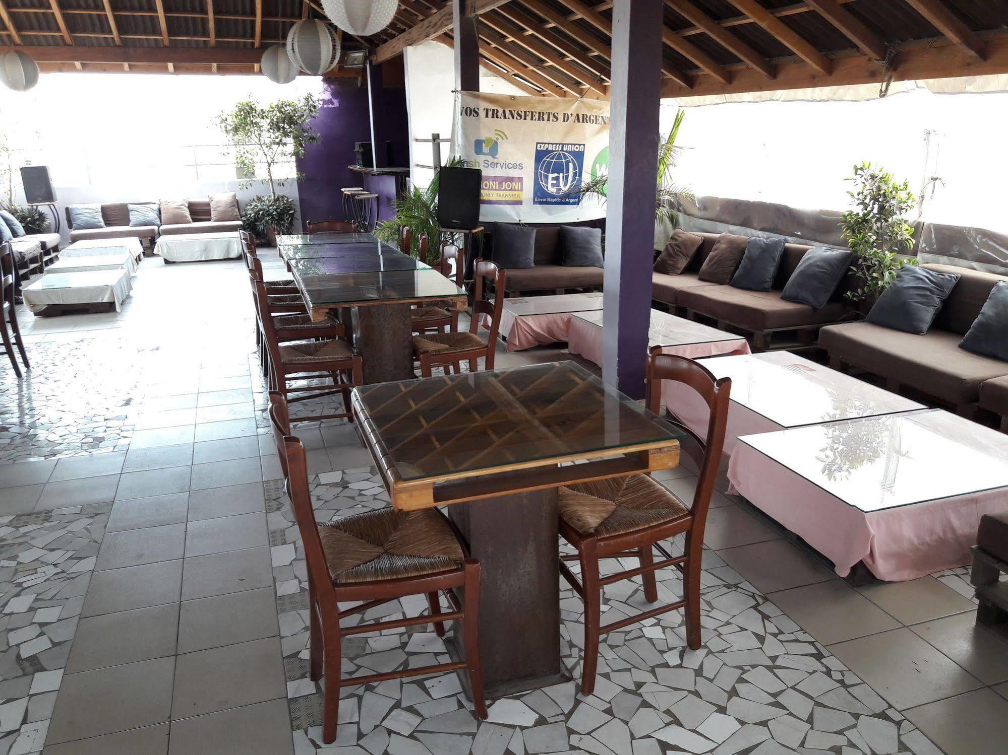 Residence De La Porte Du Millenaire Dakar Exteriör bild