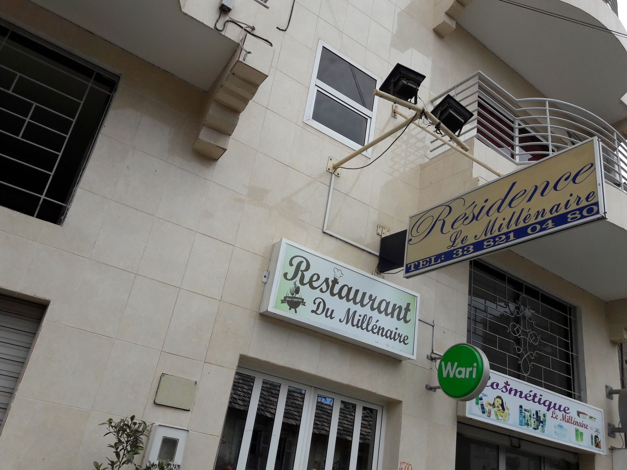 Residence De La Porte Du Millenaire Dakar Exteriör bild